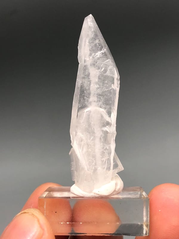 Quartz from Pakistan, individual mineral specimen view 5