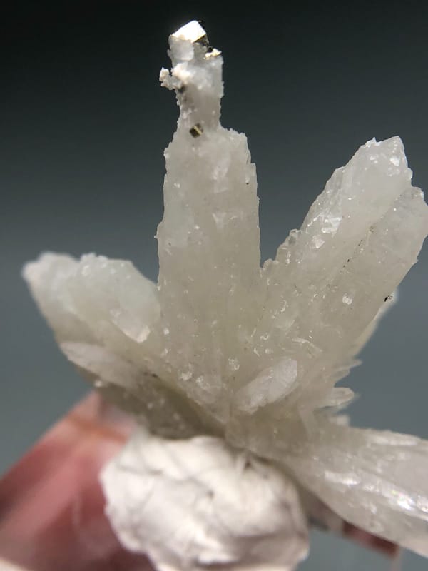 Quartz from Shangbao Mine, Leiyang, Hunan, China, individual mineral specimen view 6