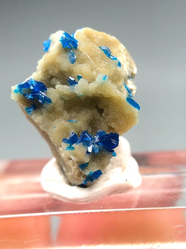 Veszelyite from Yunnan, China, individual mineral specimen view 1