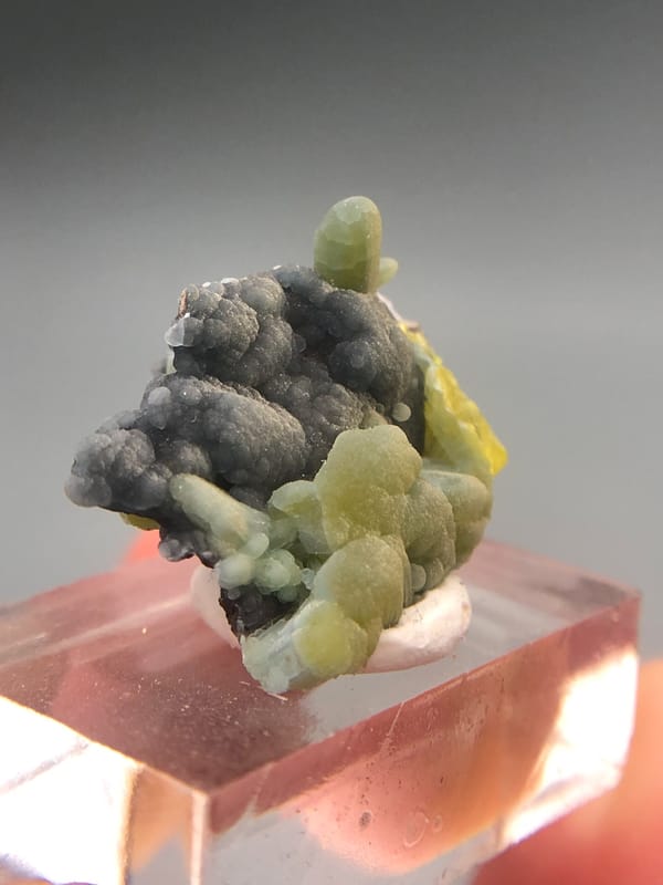 Plumbogummite from Guangxi, China, individual mineral specimen view 2