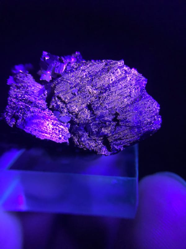 Marmatite (iron-rich sphalerite) from Jiangxi, China, individual mineral specimen view 2