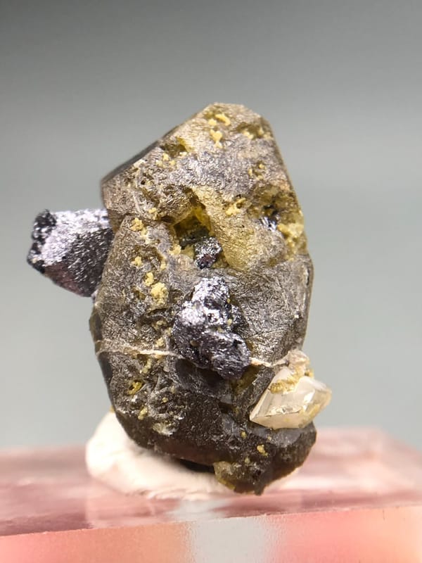 Sphalerite from Inner Mongolia, China, individual mineral specimen view 3
