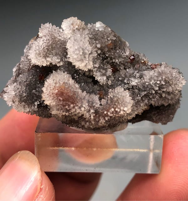 Quartz from Hunan, China, individual mineral specimen view 3