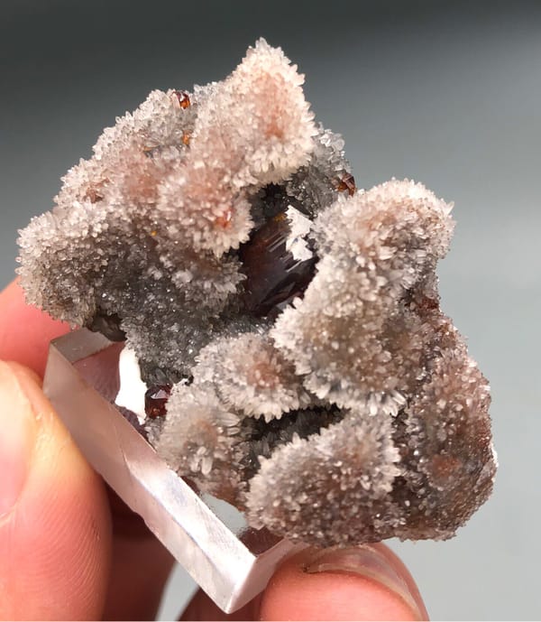 Quartz from Hunan, China, individual mineral specimen view 7