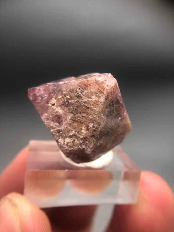 Spinel from China, individual mineral specimen view 1