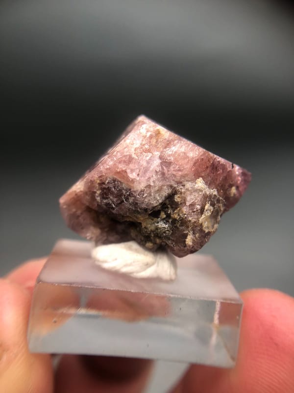 Spinel from China, individual mineral specimen view 4