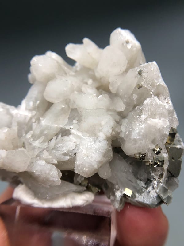 Quartz from Shangbao Mine, Leiyang, Hunan, China, individual mineral specimen view 5