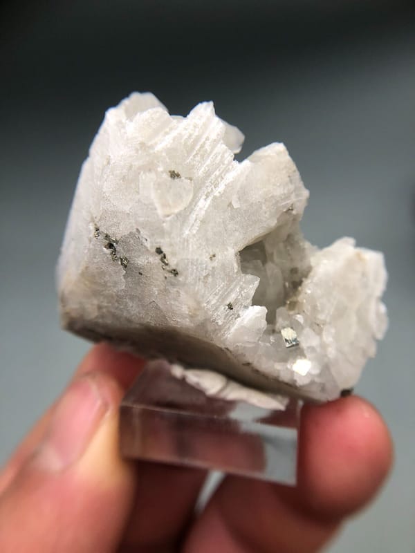 Quartz from Shangbao Mine, Leiyang, Hunan, China, individual mineral specimen view 7