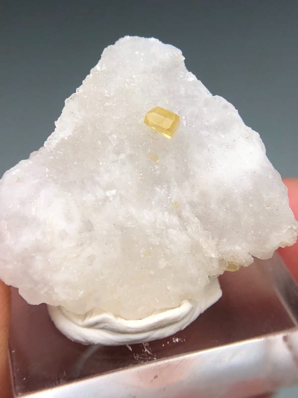 Baryte from Jiangxi, China, individual mineral specimen view 6