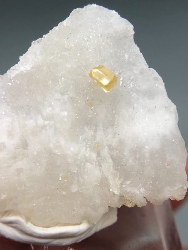 Baryte from Jiangxi, China, individual mineral specimen view 7