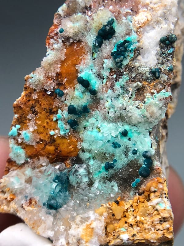 Unidentified copper mineral (source-recorded) from Yunnan, China, individual mineral specimen view 3