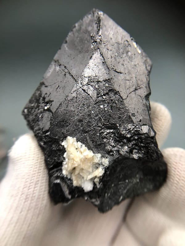 Magnetite from Inner Mongolia, China, individual mineral specimen view 1