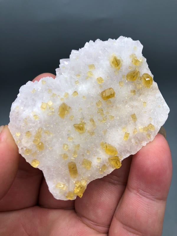Baryte from Jiangxi, China, individual mineral specimen view 1