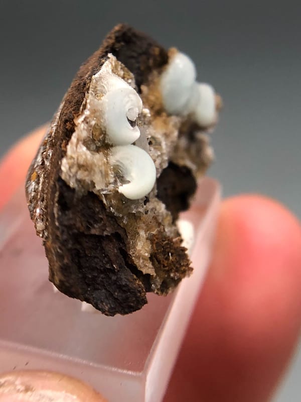 Hemimorphite from Arizona, USA, individual mineral specimen view 3