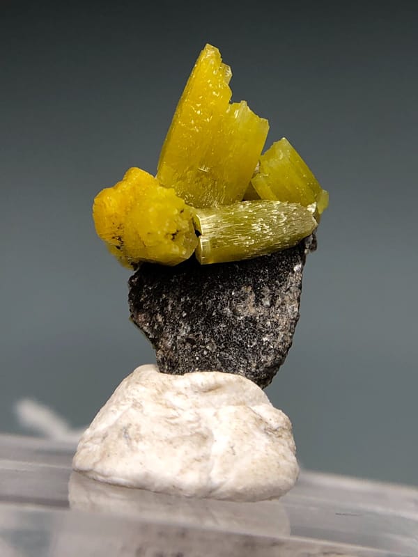 Pyromorphite from Guilin, Guangxi, China, individual mineral specimen view 1
