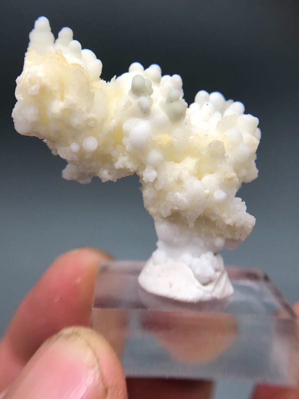 Hyalite opal from Fujian, China, individual mineral specimen view 2