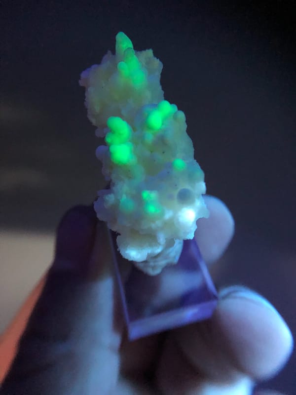 Hyalite opal from Fujian, China, individual mineral specimen view 3