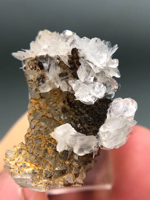 Hydrozincite from Fujian, China, individual mineral specimen view 7