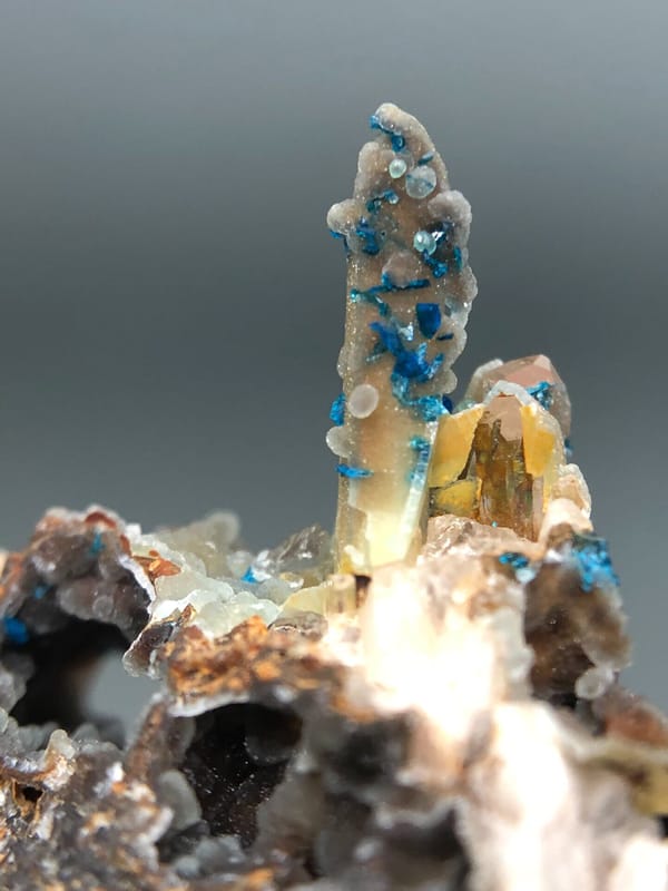 Hemimorphite from Yunnan, China, individual mineral specimen view 1