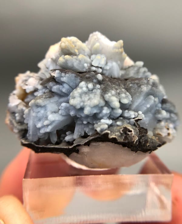 Plumbogummite from Guangxi, China, individual mineral specimen view 1