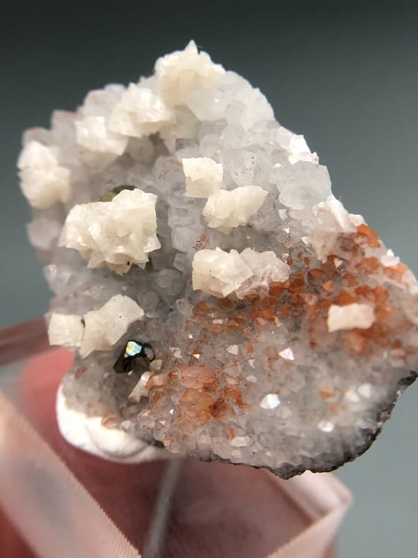 Quartz from Jiangxi, China, individual mineral specimen view 5