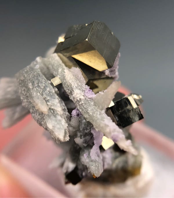 Quartz from Shangbao Mine, Leiyang, Hunan, China, individual mineral specimen view 2