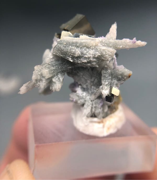 Quartz from Shangbao Mine, Leiyang, Hunan, China, individual mineral specimen view 8