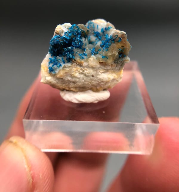 Veszelyite from Yunnan, China, individual mineral specimen view 1