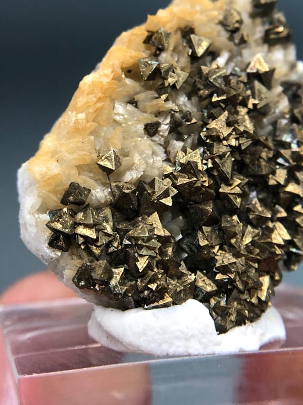 Pyrite from Hubei, China, individual mineral specimen view 5