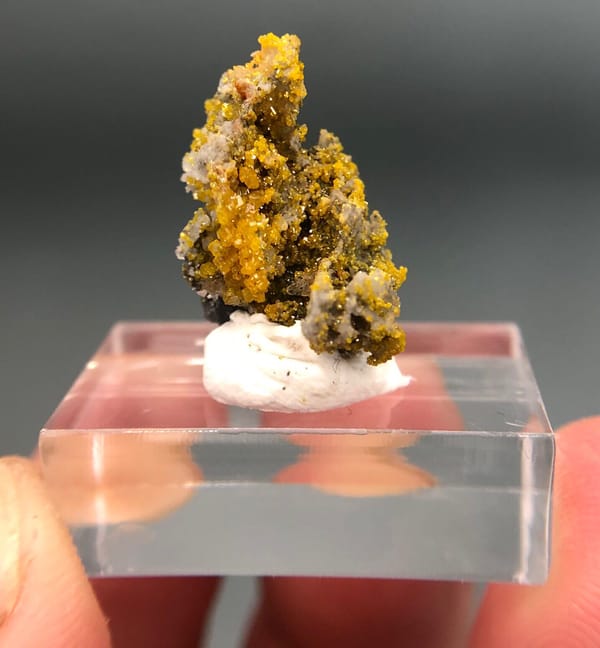 Mimetite from Guangdong, China, individual mineral specimen view 1