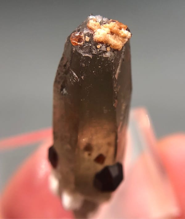 Quartz from Fujian, China, individual mineral specimen view 5
