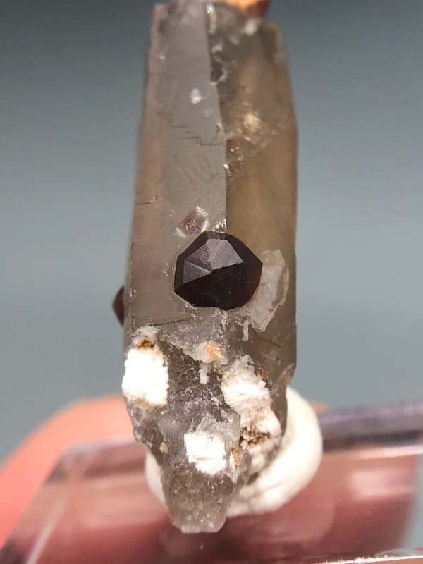 Quartz from Fujian, China, individual mineral specimen view 7