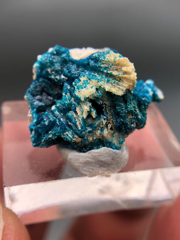 Veszelyite from Yunnan, China, individual mineral specimen view 1