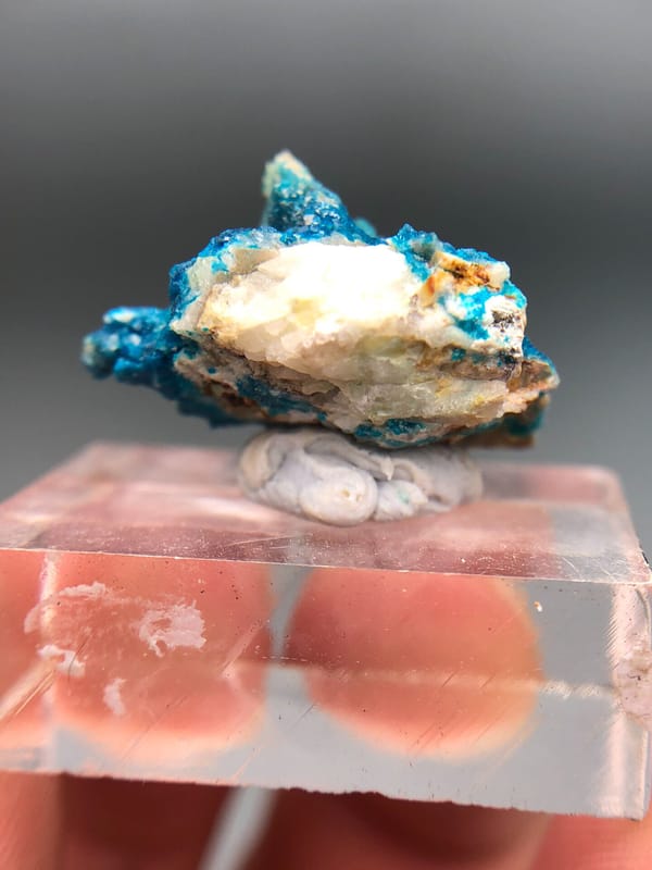 Veszelyite from Yunnan, China, individual mineral specimen view 8