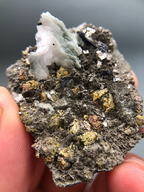 Grossular from Inner Mongolia, China, individual mineral specimen view 2