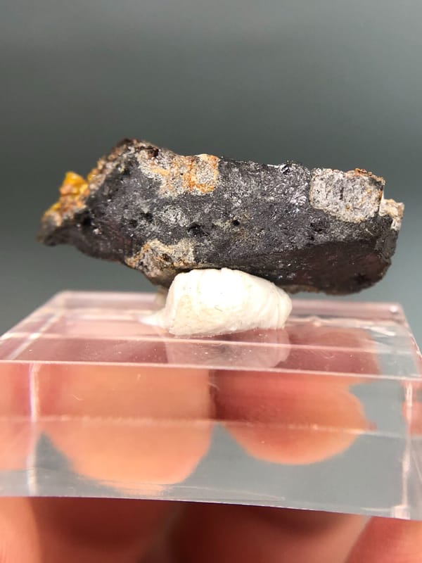 Mimetite from Guangdong, China, individual mineral specimen view 8