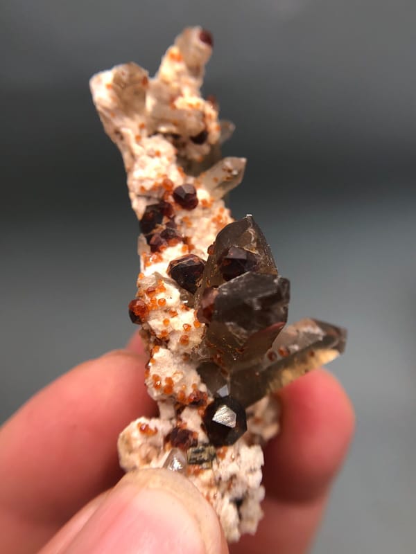 Quartz from Fujian, China, individual mineral specimen view 3