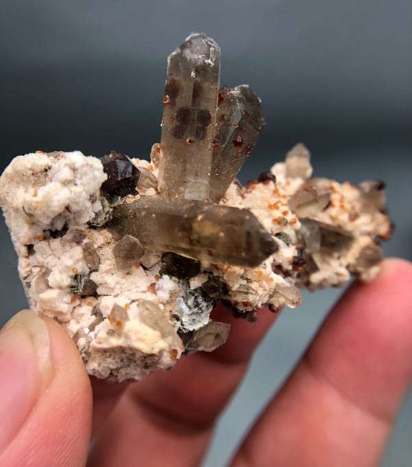 Quartz from Fujian, China, individual mineral specimen view 4