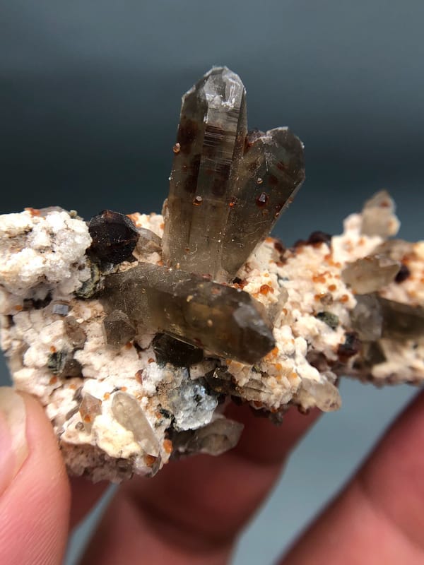 Quartz from Fujian, China, individual mineral specimen view 5