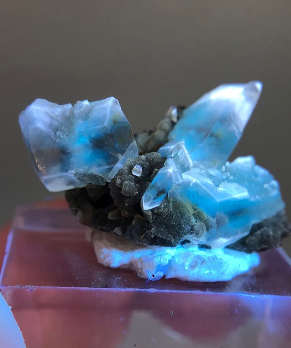 Baryte from Guangxi, China, individual mineral specimen view 1