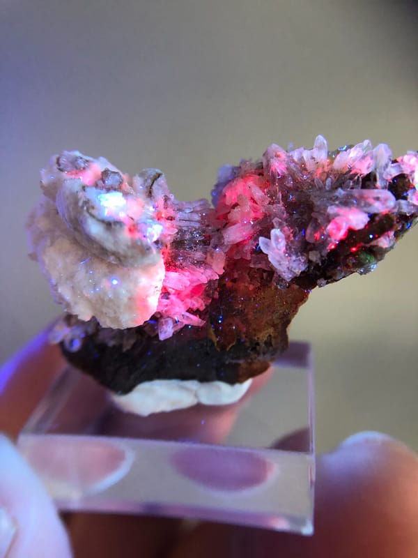 Gypsum from Guizhou, China, individual mineral specimen view 1