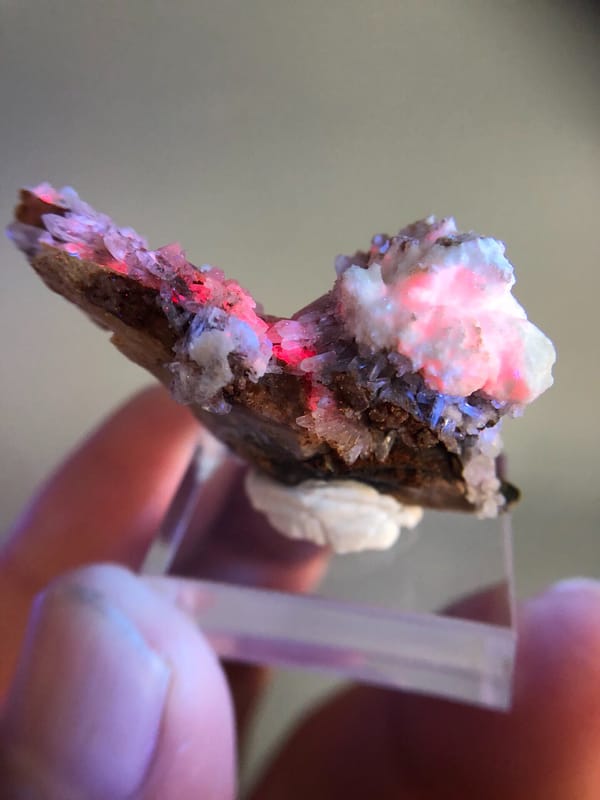 Gypsum from Guizhou, China, individual mineral specimen view 9