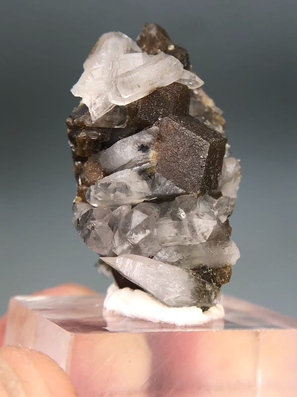 Grossular from Inner Mongolia, China, individual mineral specimen view 2