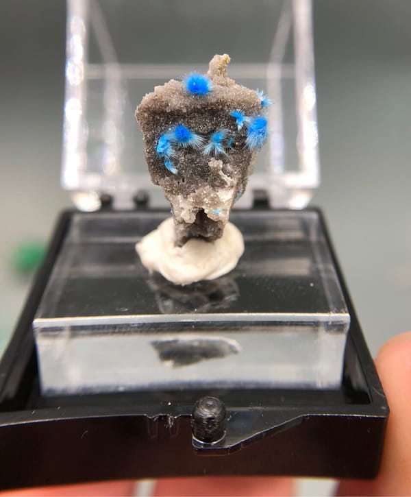 Cyanotrichite (source-recorded) from Guizhou, China, individual mineral specimen view 1