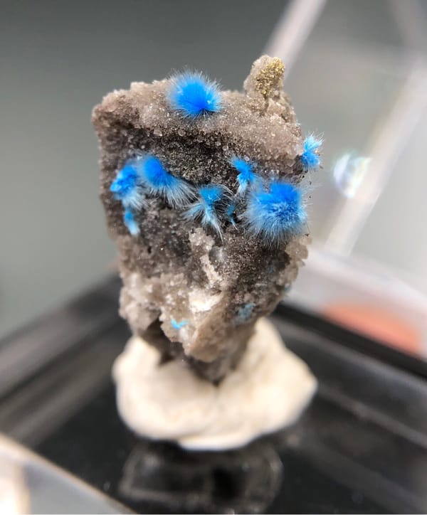 Cyanotrichite (source-recorded) from Guizhou, China, individual mineral specimen view 2