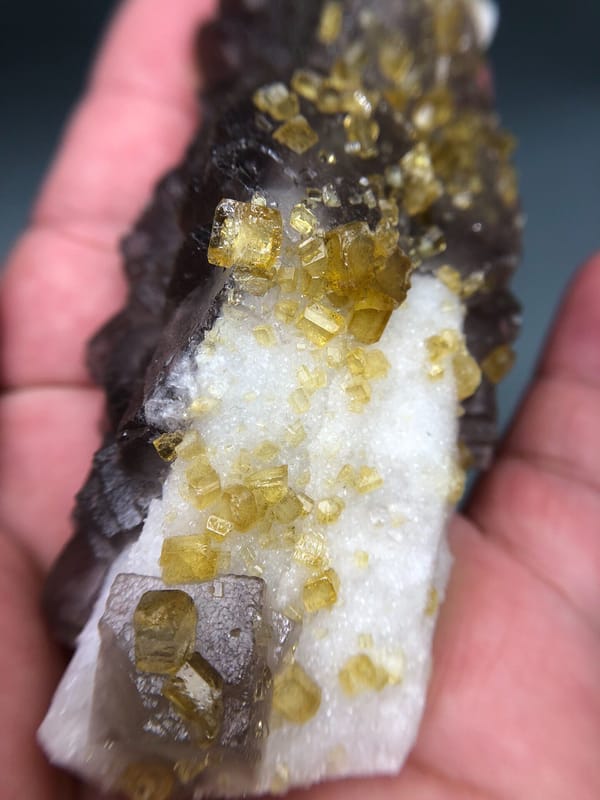 Baryte from Ruijin, Jiangxi, China, individual mineral specimen view 7