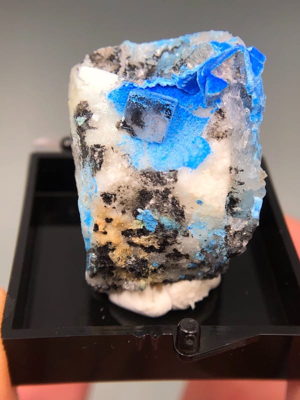 Fluorite from Guizhou, China, individual mineral specimen view 5