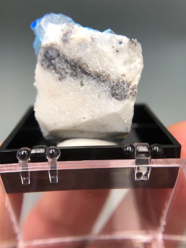 Fluorite from Guizhou, China, individual mineral specimen view 9