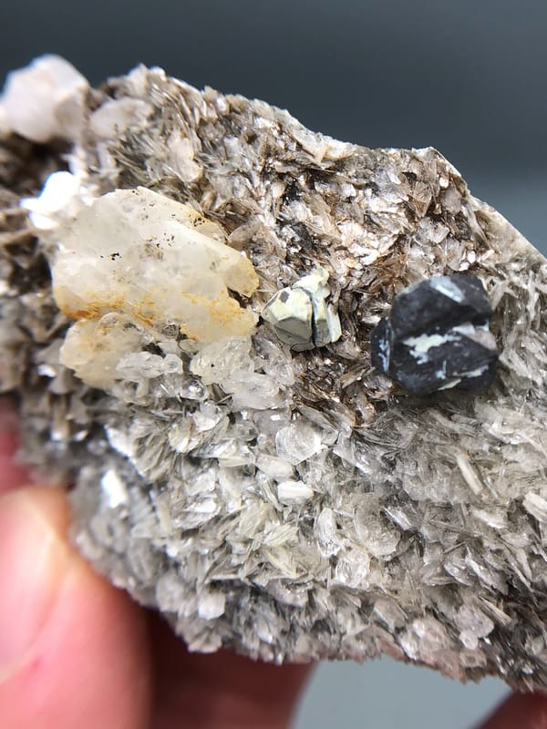 Aquamarine from Xuebaoding, Pingwu Co., Sichuan, China, individual mineral specimen view 3