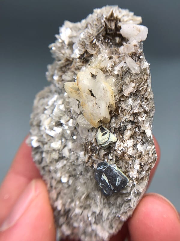 Aquamarine from Xuebaoding, Pingwu Co., Sichuan, China, individual mineral specimen view 5